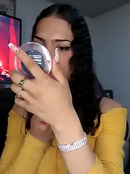 Lanna hott  online show from 09-20-25, 08:21