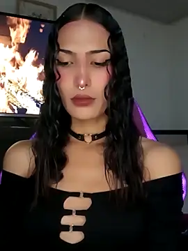 Lanna hott  online show from 10-10-25, 07:24