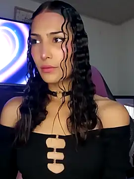 Lanna hott  online show from 11-06-25, 07:04