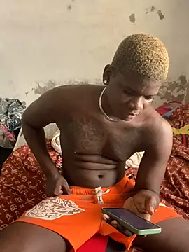 Snapshot of bad-boy-2002 chatting on 01-30-25, 11:22 bad-boy-2002 online show from 01-30-25, 11:22