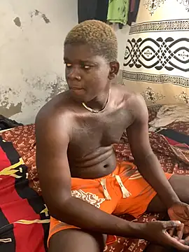 Snapshot of bad-boy-2002 chatting on 01-31-25, 04:06 bad-boy-2002 online show from 01-31-25, 04:06