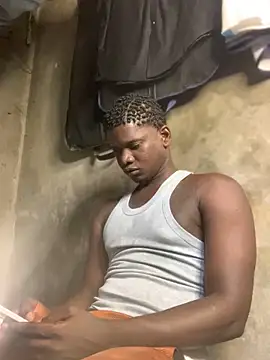 Snapshot of bad-boy-2002 chatting on 02-06-26, 11:13 bad-boy-2002 online show from 02-06-26, 11:13