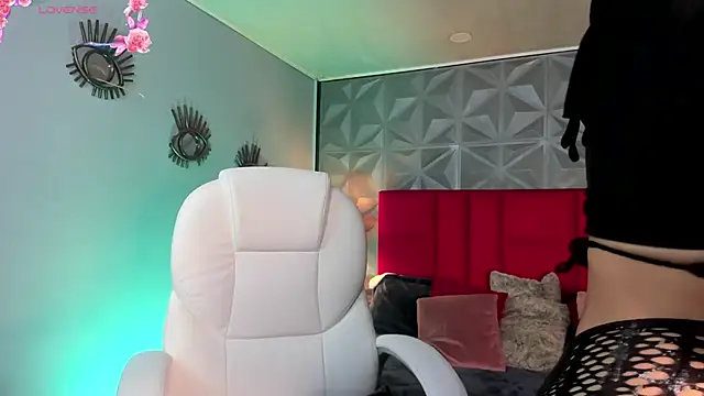 Snapshot of Valkiria_ponce chatting on 12-28-24, 01:49 Valkiria ponce online show from 12-28-24, 01:49