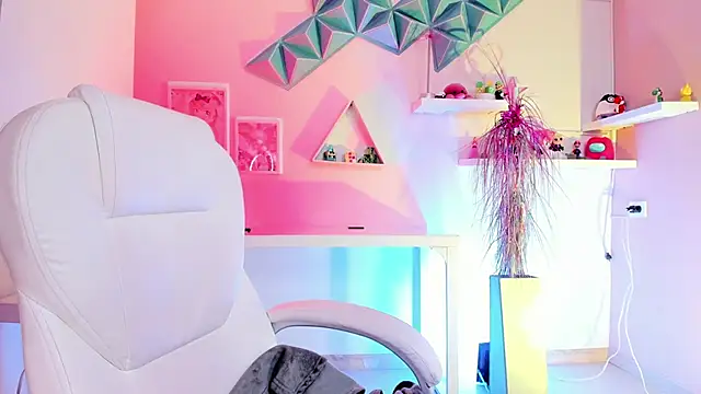 Snapshot of Valkiria_ponce chatting on 10-28-25, 05:33 Valkiria ponce online show from 10-28-25, 05:33