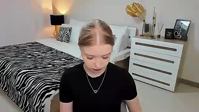 shy  lady online show from 02-27-25, 06:20