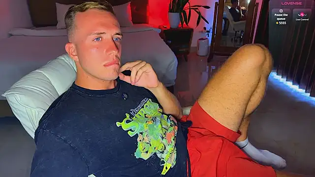 tommy cumfinger online show from 03-10-26, 07:46