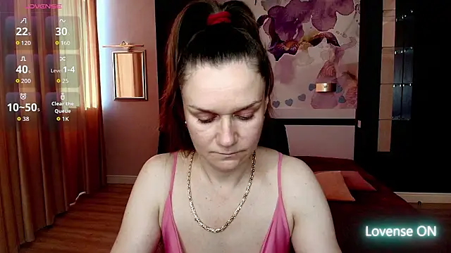 Snapshot of AriaGray chatting on 02-19-26, 01:07 AriaGray online show from 02-19-26, 01:07