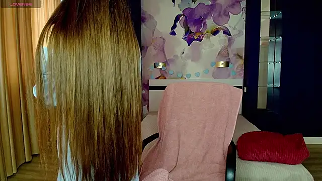 Snapshot of AriaGray chatting on 02-21-26, 08:15 AriaGray online show from 02-21-26, 08:15