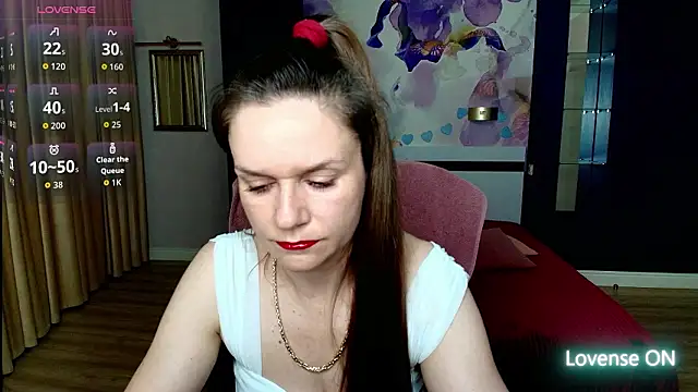 Snapshot of AriaGray chatting on 02-28-26, 08:10 AriaGray online show from 02-28-26, 08:10