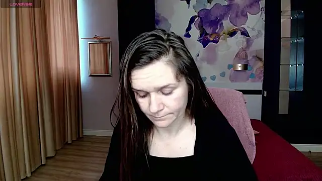 Snapshot of AriaGray chatting on 03-21-26, 07:57 AriaGray online show from 03-21-26, 07:57