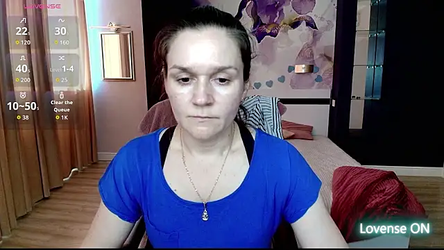 Snapshot of AriaGray chatting on 03-23-26, 12:42 AriaGray online show from 03-23-26, 12:42