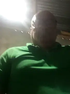 Snapshot of fabio-cali chatting on 11-08-25, 10:41 fabio-cali online show from 11-08-25, 10:41