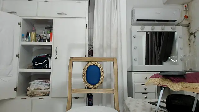 marcella6 online show from 10-20-25, 01:00