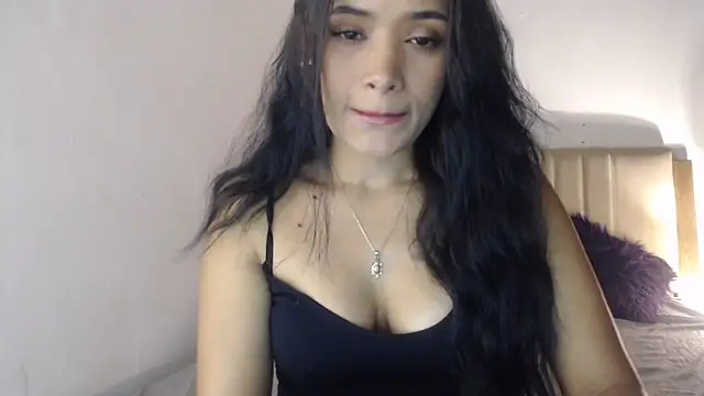 Snapshot of sabrina_brunette chatting on 04-08-26, 03:28 sabrina brunette online show from 04-08-26, 03:28