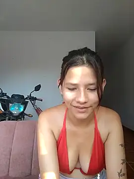 Snapshot of FerneyManti chatting on 05-04-26, 12:56 FerneyManti online show from 05-04-26, 12:56