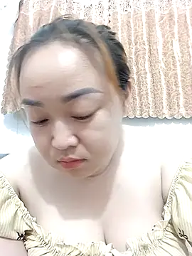 VyOanh2K online show from 03-27-26, 04:07