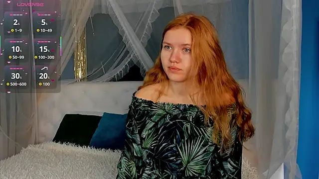 Snapshot of Eva__Lewis chatting on 02-05-26, 01:10 Eva Lewis online show from 02-05-26, 01:10