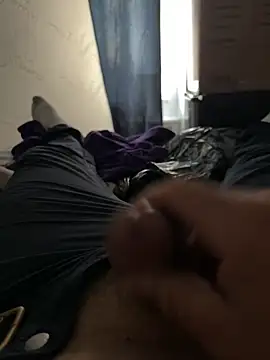 LeggyBus15 online show from 04-06-26, 10:11