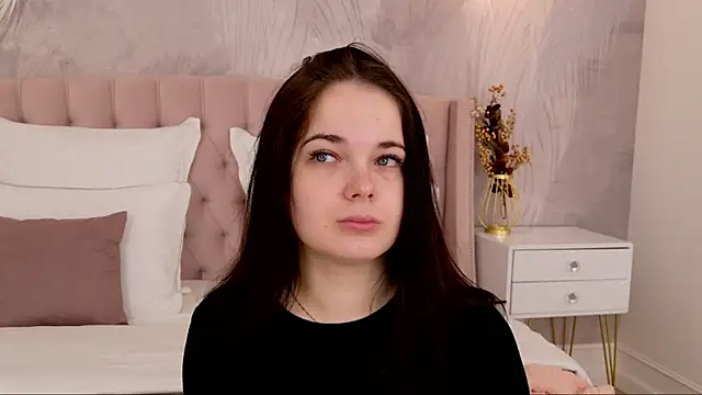 DeniseReese online show from 10-21-25, 02:23