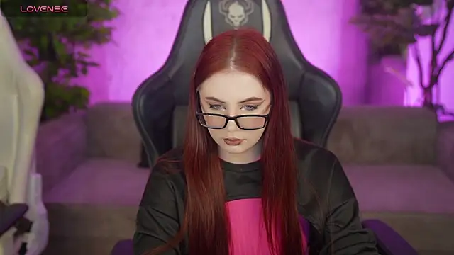 Torii 054 online show from 04-12-26, 02:11