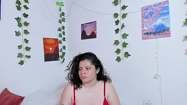 Karol IsabelCouple online show from 12-20-24, 09:17