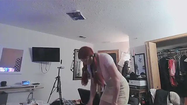 sissytrapdolly24 online show from 10-26-25, 07:25