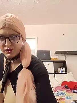 sissytrapdolly24 online show from 04-17-26, 03:31