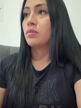 Snapshot of Sara_luna_ chatting on 12-21-25, 08:49 Sara luna online show from 12-21-25, 08:49