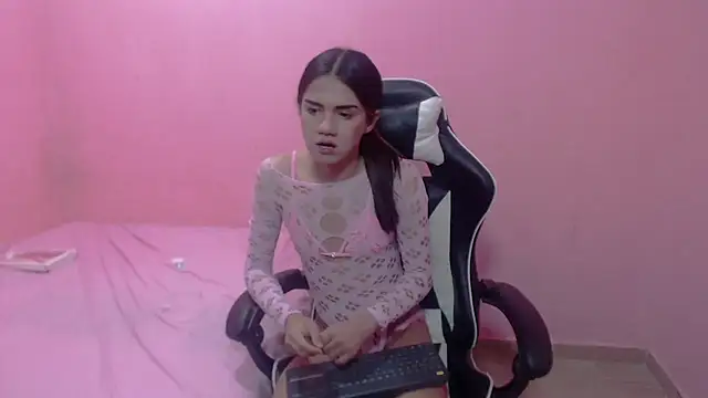 DEMI LEED online show from 01-22-25, 05:38