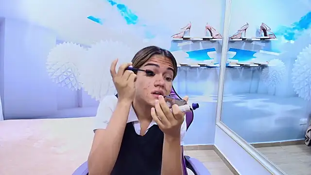 DEMI LEED online show from 03-19-26, 11:47