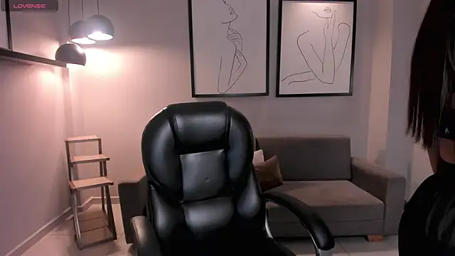 AbbyDalton online show from 11-13-25, 05:56