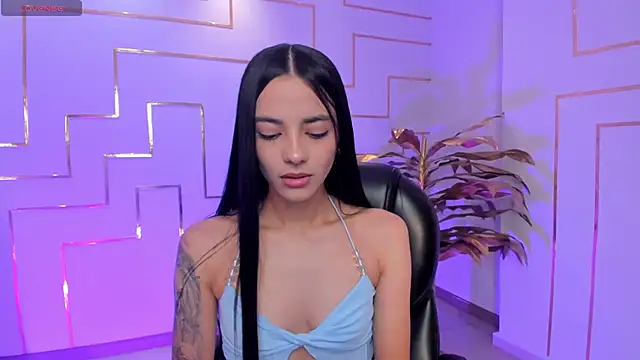 HannahJamesX online show from 09-09-25, 05:45