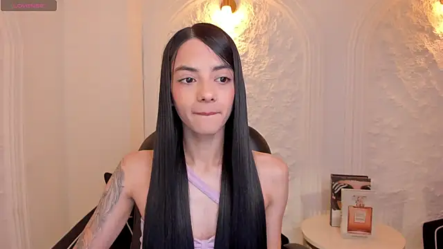 HannahJamesX online show from 11-02-25, 05:04