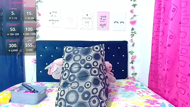 CiaraEbony online show from 09-28-25, 09:25