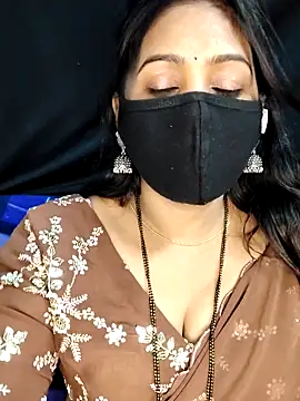 Snapshot of Monalisha_G chatting on 04-05-26, 09:12 Monalisha G online show from 04-05-26, 09:12