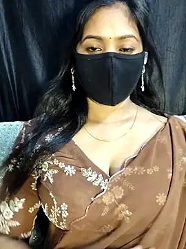 Snapshot of Monalisha_G chatting on 04-18-26, 05:50 Monalisha G online show from 04-18-26, 05:50