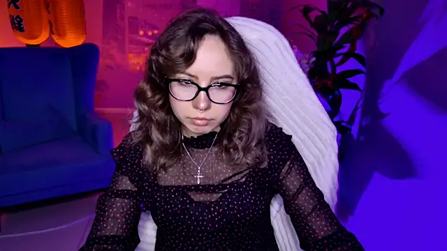 JasmineMilko online show from 06-11-26, 05:05
