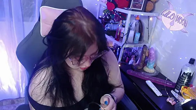 LiloMoon69 online show from 02-04-25, 03:54