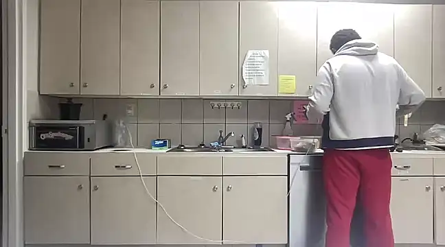 papijusto online show from 12-23-24, 10:10