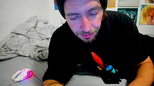 cloudyystar666 online show from 11-29-25, 09:45