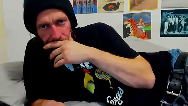 cloudyystar666 online show from 02-02-26, 06:01