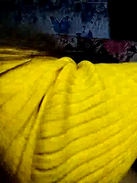 Snapshot of sexylaya2 chatting on 03-30-26, 03:29 sexylaya2 online show from 03-30-26, 03:29
