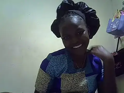 pretty vivy online show from 01-15-25, 04:54