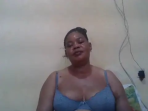 Snapshot of ANALQUEEN4 chatting on 07-10-26, 03:14 ANALQUEEN4 online show from 07-10-26, 03:14