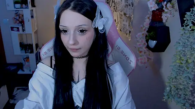 Snapshot of hikmurr chatting on 12-16-24, 07:54 hikmurr online show from 12-16-24, 07:54