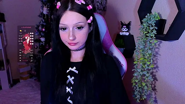 Snapshot of hikmurr chatting on 01-10-25, 06:49 hikmurr online show from 01-10-25, 06:49