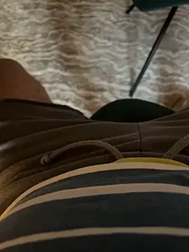 Snapshot of redpornsex chatting on 12-26-24, 02:27 redpornsex online show from 12-26-24, 02:27