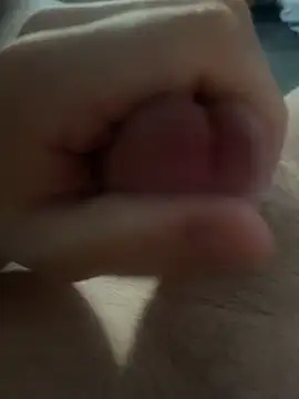 Snapshot of 18yogermann chatting on 10-18-25, 03:46 18yogermann online show from 10-18-25, 03:46