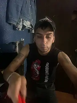 Snapshot of YouBad_boy31 chatting on 12-24-24, 12:33 YouBad boy31 online show from 12-24-24, 12:33