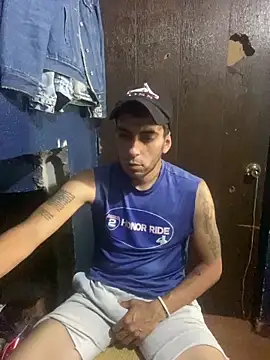 Snapshot of YouBad_boy31 chatting on 12-25-24, 07:02 YouBad boy31 online show from 12-25-24, 07:02